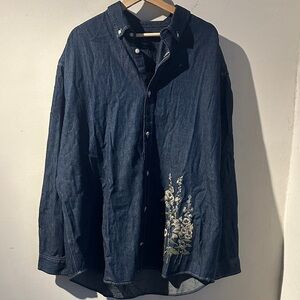 Gap The Big Shirt Embroidered Denim Button-Up Shirt